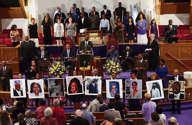 Misa homenaje a las víctimas de Charleston.