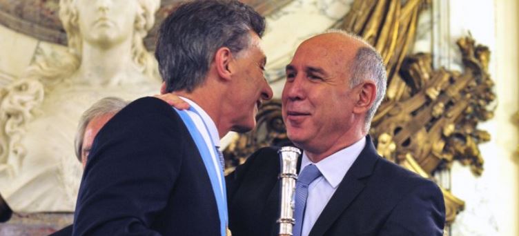 Mauricio Macri y Lorenzetti actúan en forma cómplice dejando afuera los conceptos republicanos.