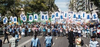 TRABAJADORES – Educación | 400.000 docentes en la Marcha Federal Educativa contra el desprecio del macrismo.