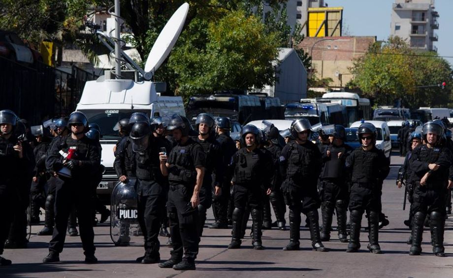Desproporcionado dspliegue policial y de Gendarmería. FOTO: AGR