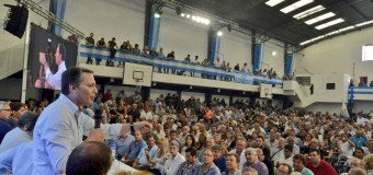EDITORIAL – Buenos Aires | La re-unificación que construye el peronismo bonaerense le cambia la cancha a Vidal.