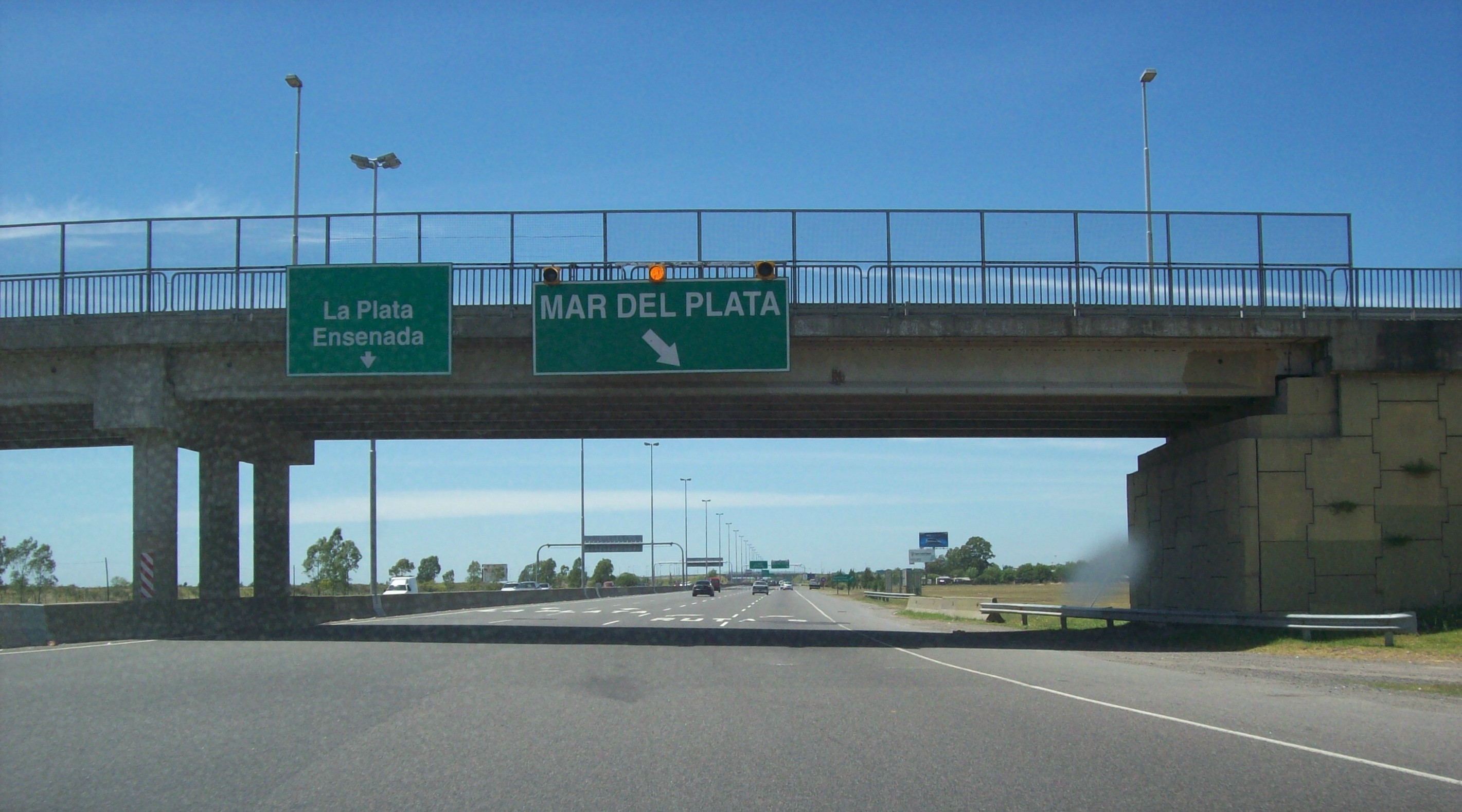 Autopista_LaPlata_MardelPlata