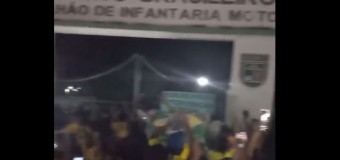 REGIÓN – Brasil | Los nazis de Bolsonaro piden golpe de Estado en Brasil.