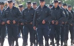 INTERIOR – Plutocracia | Los policías de Misiones arreglaron la suya y el nazimacrismo recuperó la capacidad represiva.