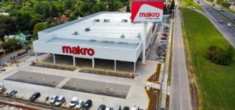 ECONOMÍA – Plutocracia | Makro sigue el camino de las corporaciones que cierran.